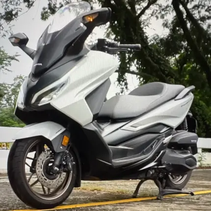 Rent a bike in Phuket: Honda Forza 350 (2025)